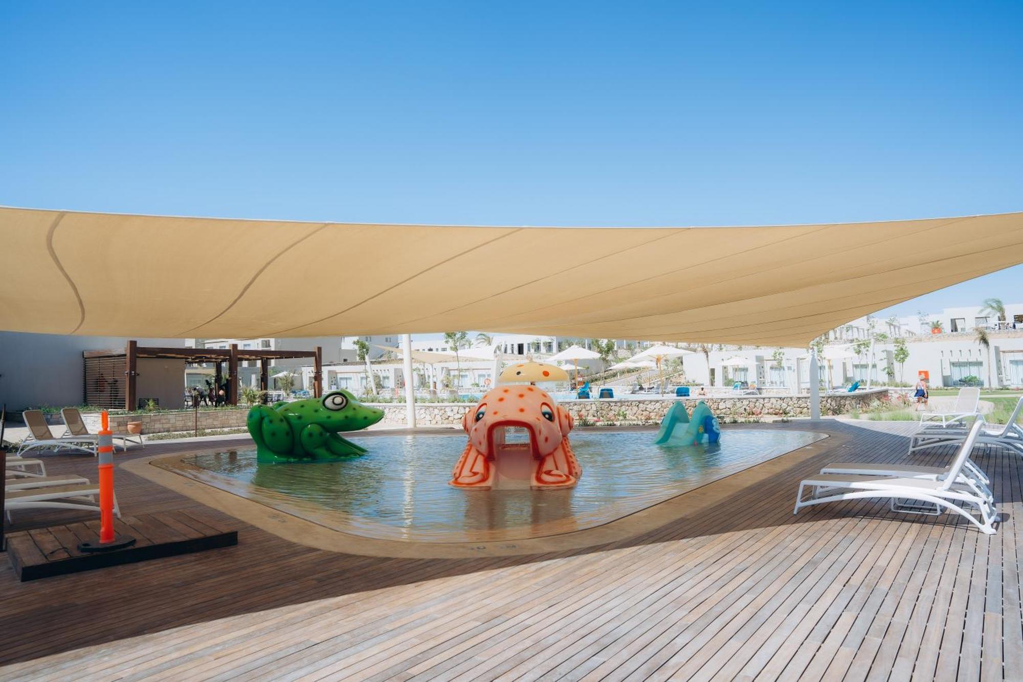 Sentido Reef Oasis Suakin 5* Marsza Alam